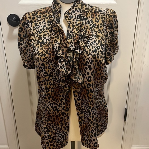 Worthington blouse woman’s cheetah print high neckline ruffle button top Sz XL - Picture 7 of 8